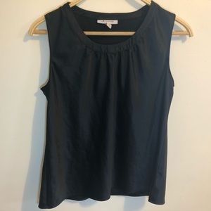 Satin sleeveless blouse.